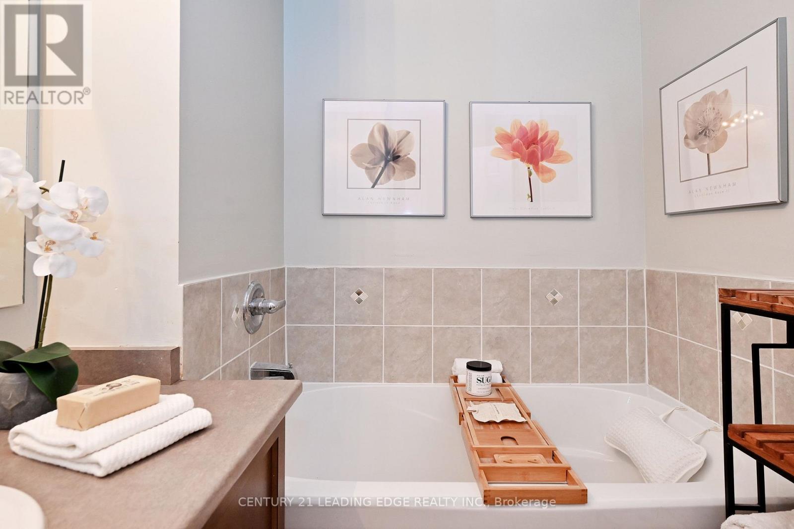 13 Beehive Lane, Markham, Ontario  L6E 0K6 - Photo 36 - N13140490