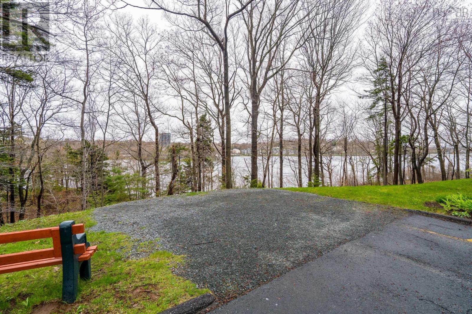 401 28 Brookdale Crescent, Dartmouth, Nova Scotia  B3A 2R5 - Photo 6 - 202610723