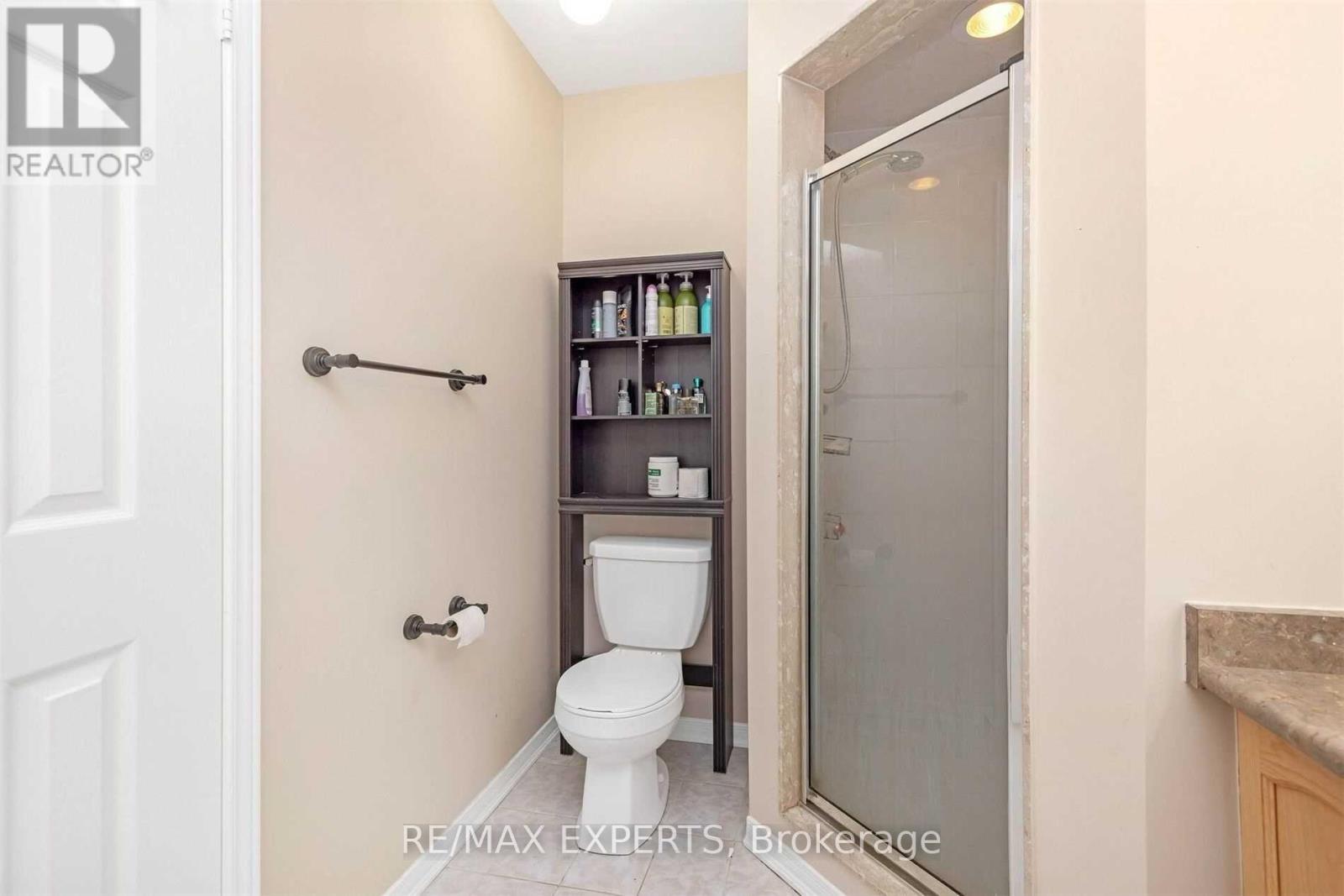 94 Sleightholme Crescent, Brampton, Ontario  L6P 3E7 - Photo 17 - W13140432