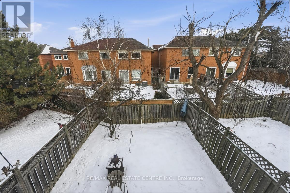 5013 Northern Night Circle, Mississauga, Ontario  L5R 2P7 - Photo 16 - W13140442
