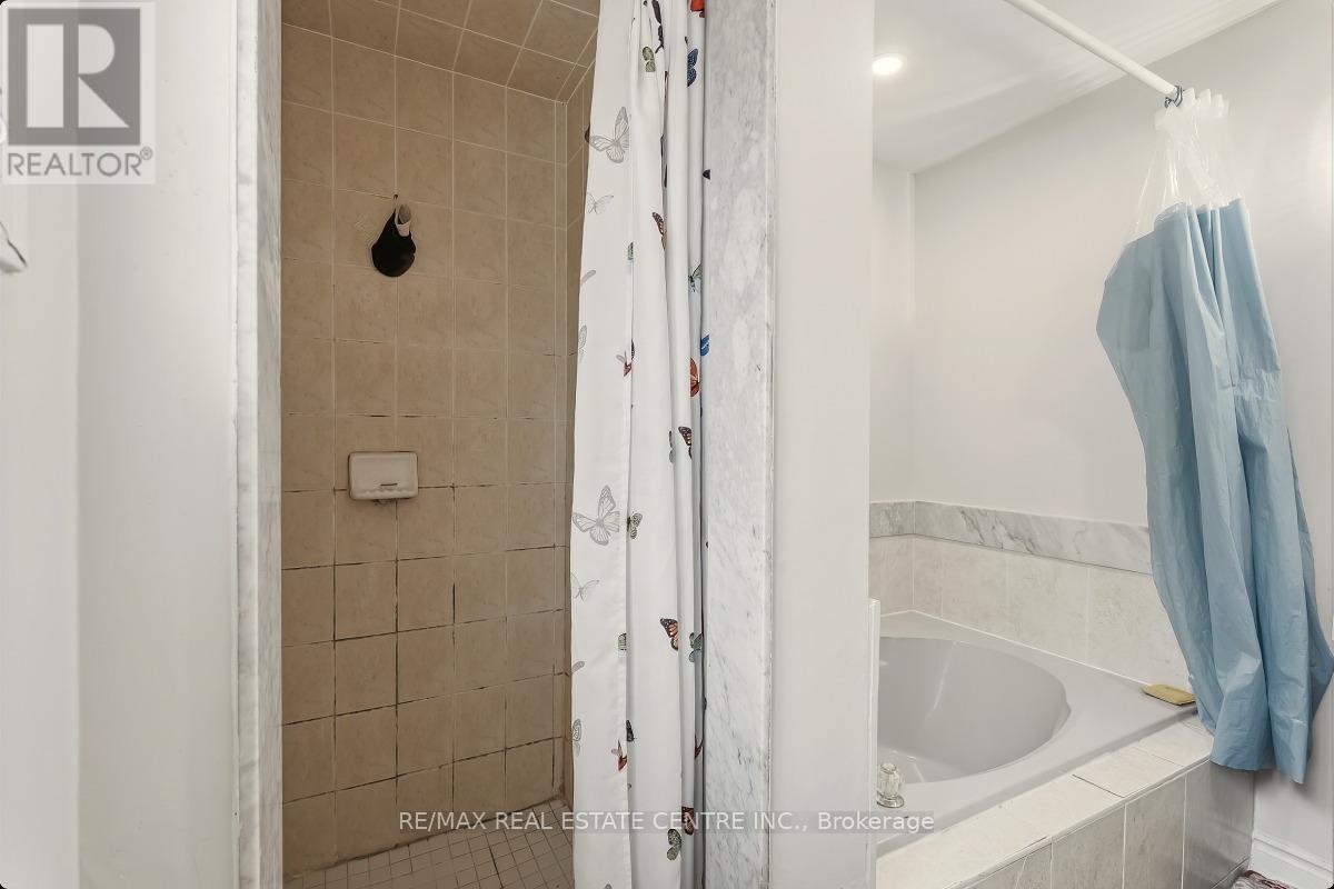 5013 Northern Night Circle, Mississauga, Ontario  L5R 2P7 - Photo 19 - W13140442
