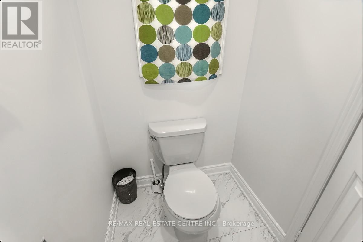 5013 Northern Night Circle, Mississauga, Ontario  L5R 2P7 - Photo 22 - W13140442
