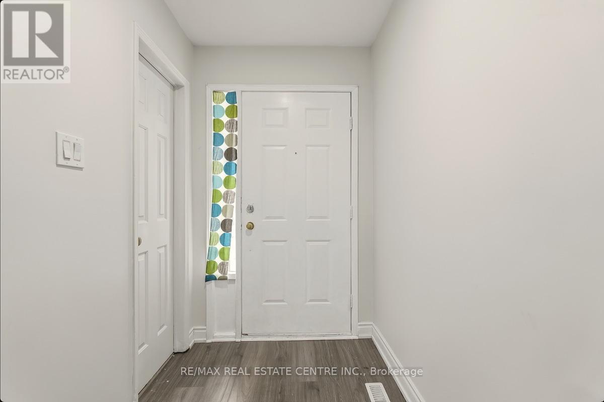 5013 Northern Night Circle, Mississauga, Ontario  L5R 2P7 - Photo 38 - W13140442