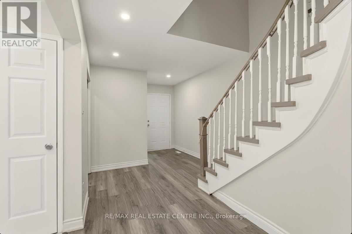 5013 Northern Night Circle, Mississauga, Ontario  L5R 2P7 - Photo 41 - W13140442