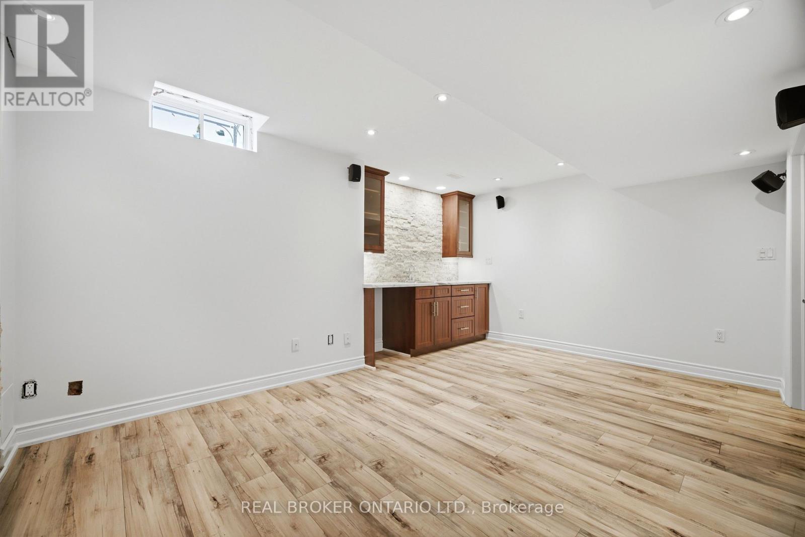 3277 Paul Henderson Drive, Mississauga, Ontario  L5M 0H5 - Photo 27 - W13140444