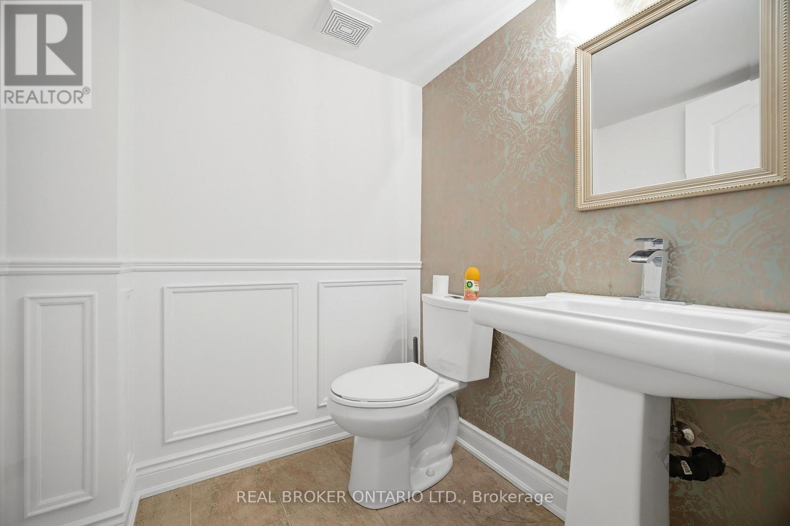 3277 Paul Henderson Drive, Mississauga, Ontario  L5M 0H5 - Photo 29 - W13140444
