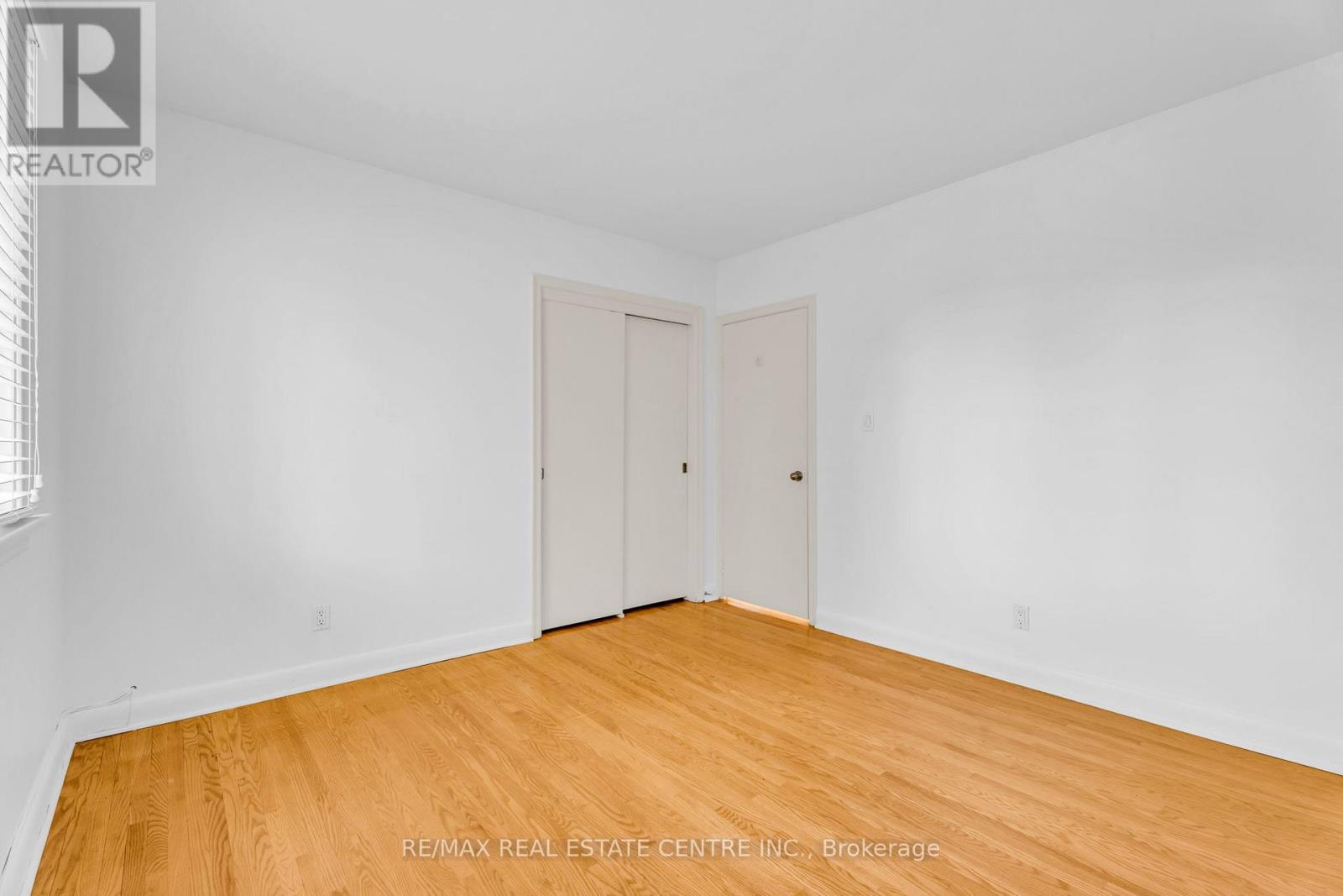 Upper - 48 Maple Avenue S, Mississauga, Ontario  L5H 2R6 - Photo 23 - W13140452