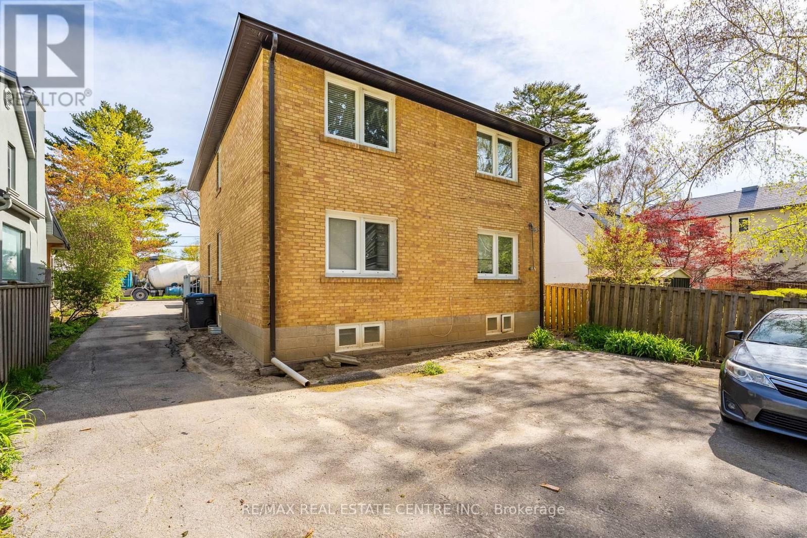Upper - 48 Maple Avenue S, Mississauga, Ontario  L5H 2R6 - Photo 30 - W13140452