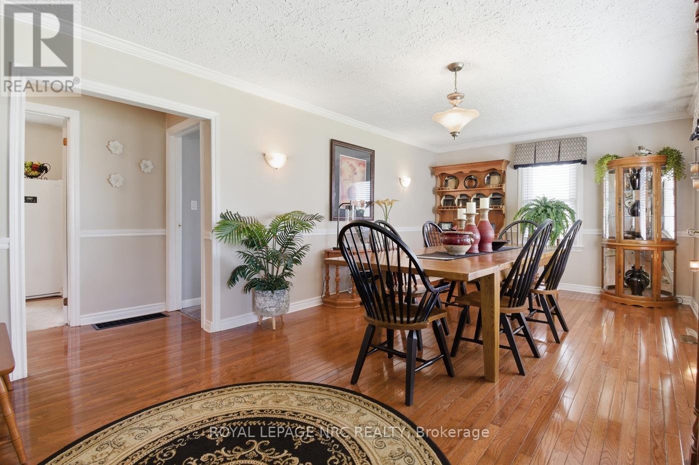 10195 Stanley Avenue, Niagara Falls, Ontario  L2E 6S6 - Photo 12 - X13140508