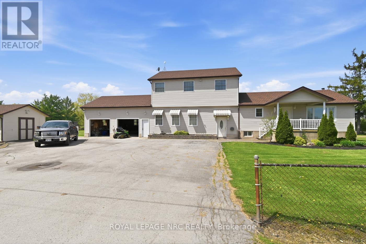 10195 Stanley Avenue, Niagara Falls, Ontario  L2E 6S6 - Photo 2 - X13140508