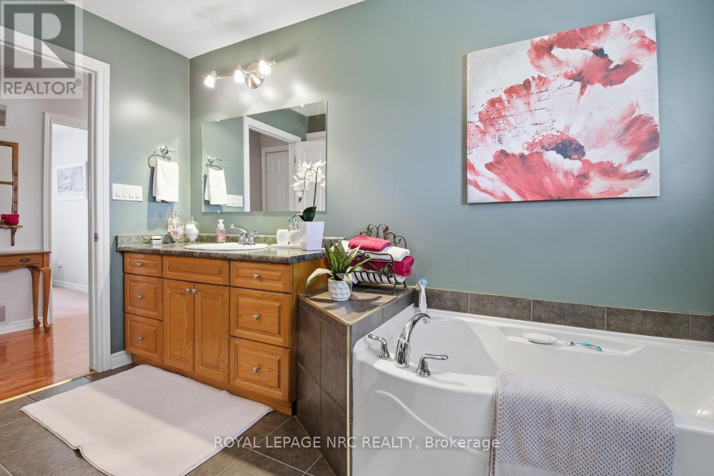 10195 Stanley Avenue, Niagara Falls, Ontario  L2E 6S6 - Photo 29 - X13140508