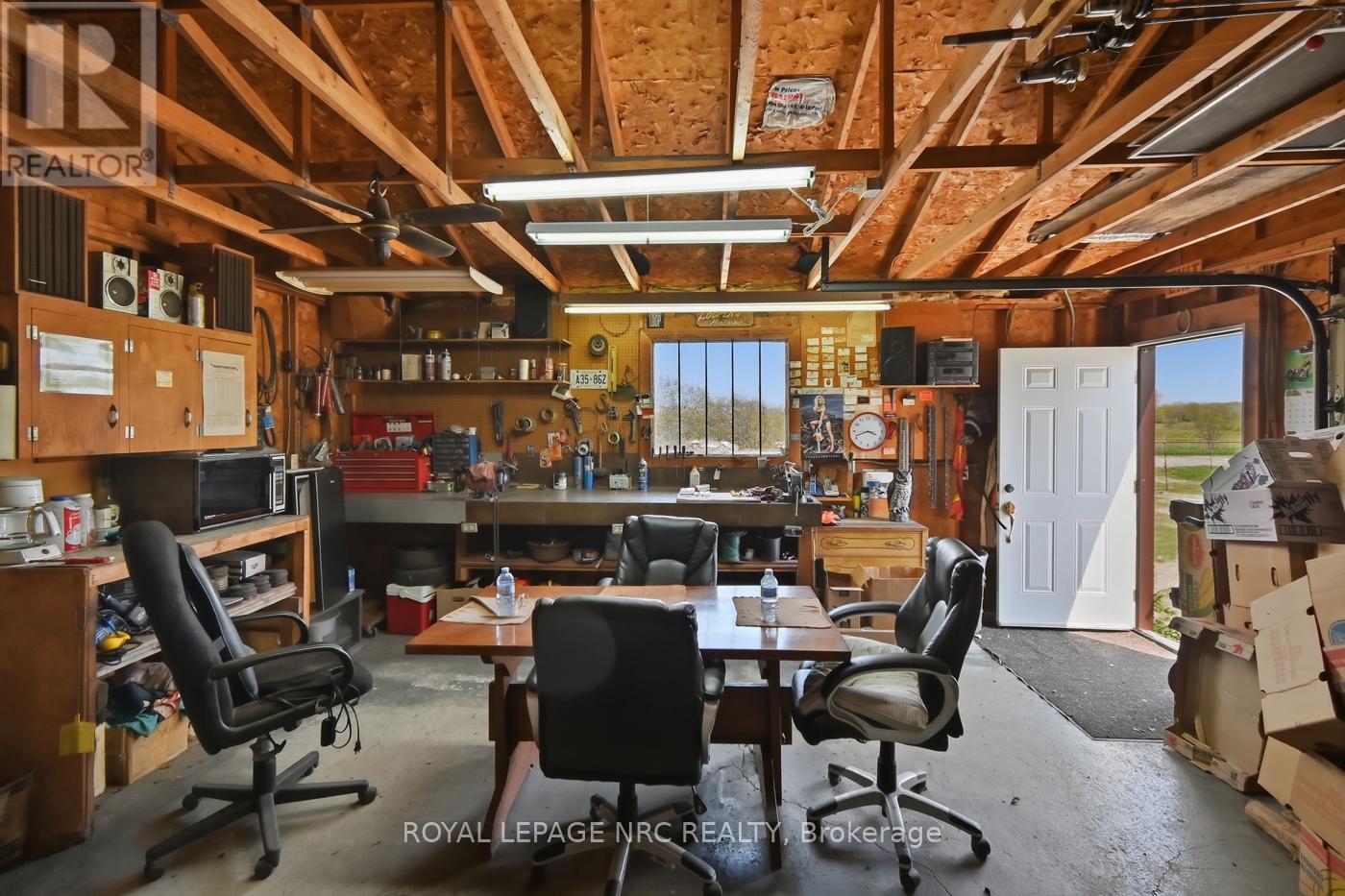 10195 Stanley Avenue, Niagara Falls, Ontario  L2E 6S6 - Photo 43 - X13140508