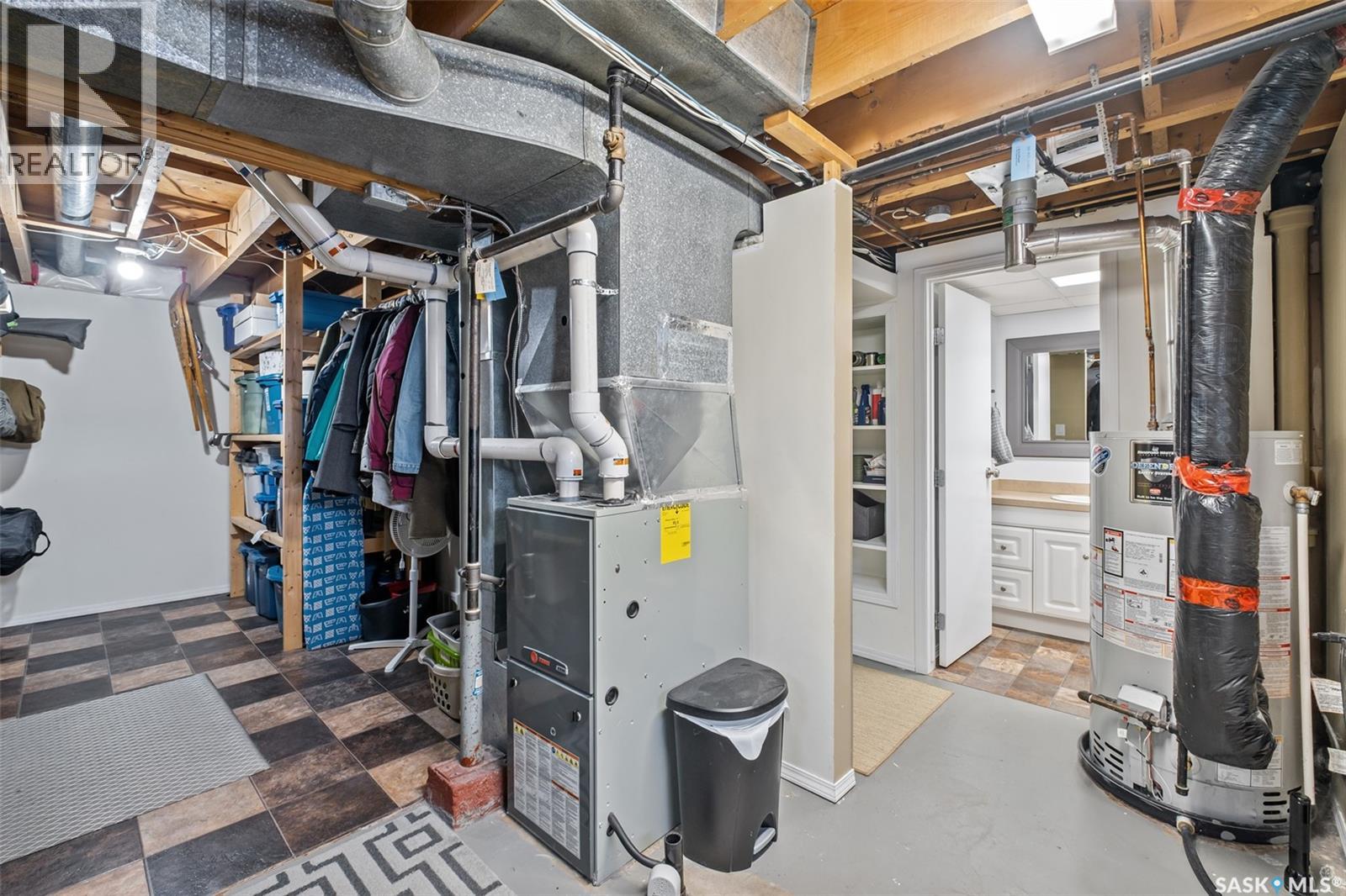 654 23rd Street W, Prince Albert, Saskatchewan  S6V 4H3 - Photo 21 - SK036251