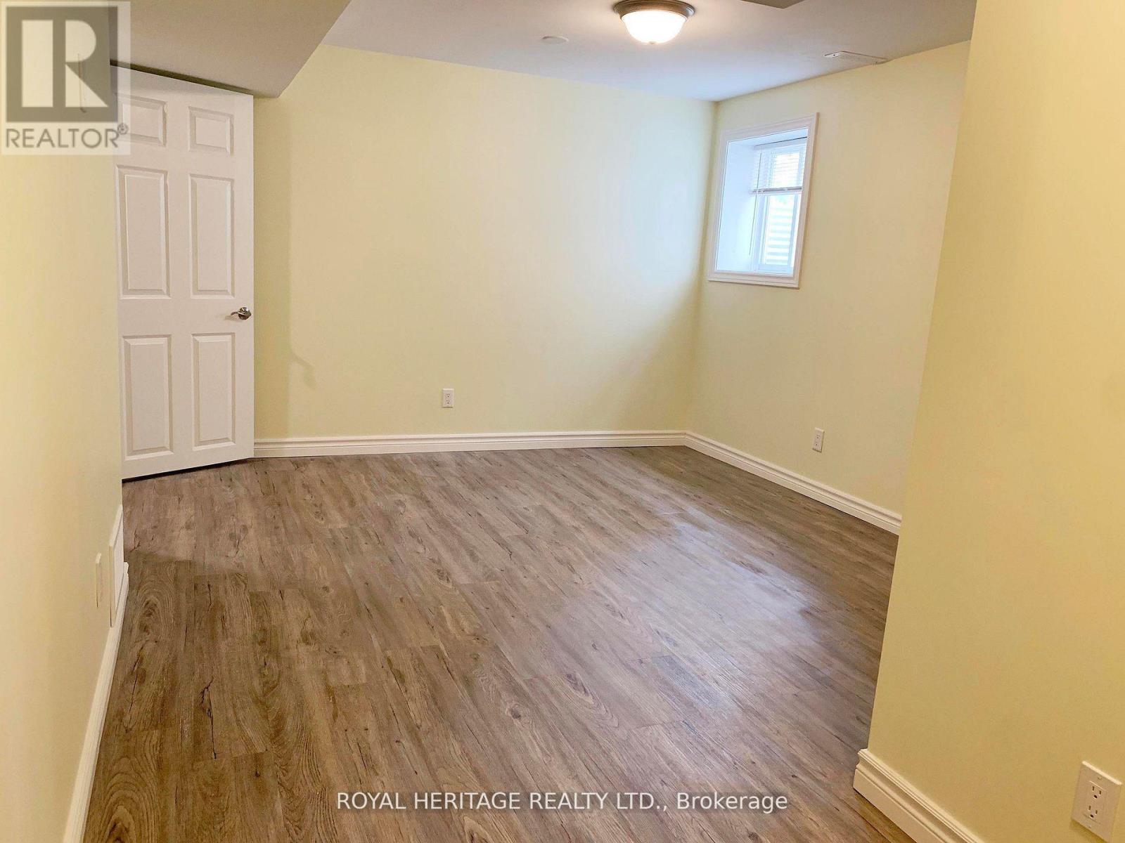 1628 Spencely Drive, Oshawa, Ontario  L1K 0B3 - Photo 11 - E13140520