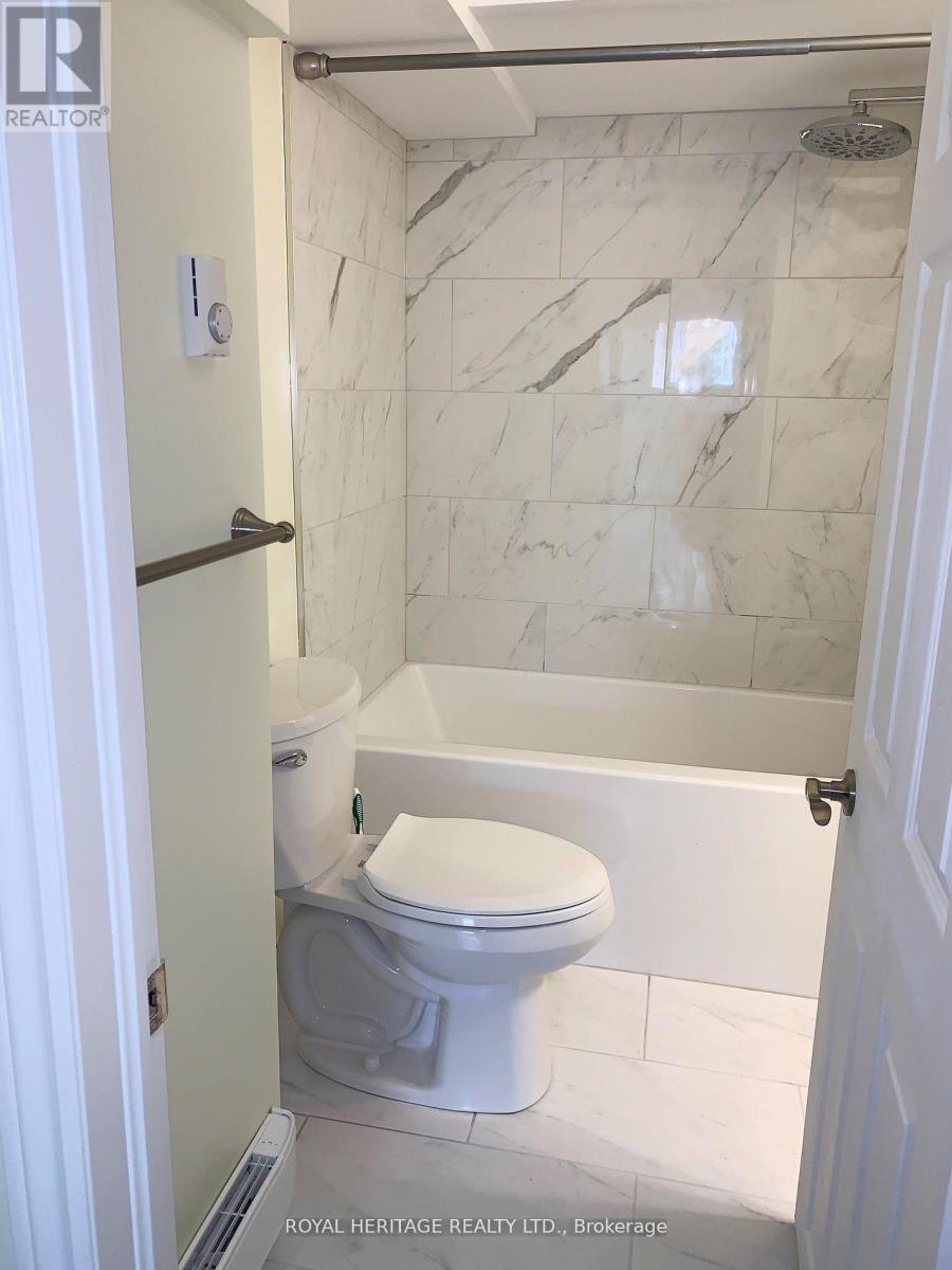 1628 Spencely Drive, Oshawa, Ontario  L1K 0B3 - Photo 17 - E13140520