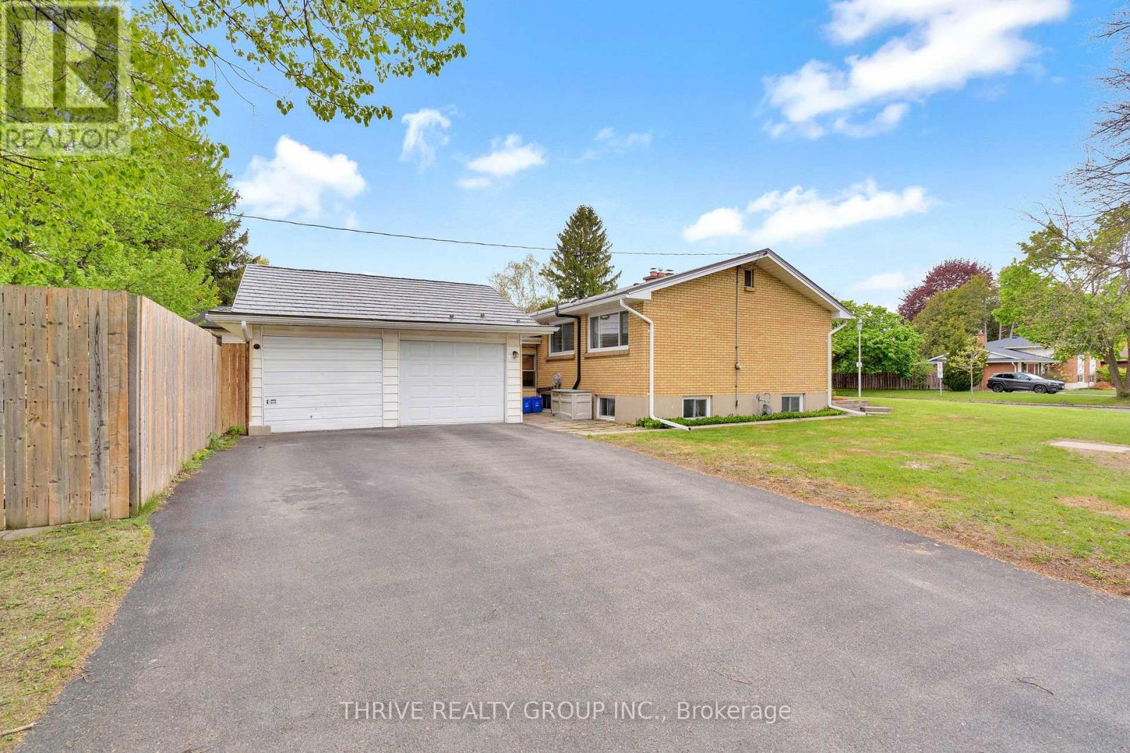 1 Goldwick Crescent, London East, Ontario  N5V 2K9 - Photo 31 - X13140518