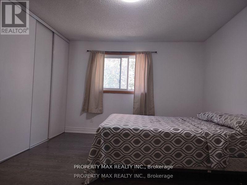 Upper 3 Level - 30 Glenabbey Drive, Clarington, Ontario  L1E 1B8 - Photo 11 - E13140522