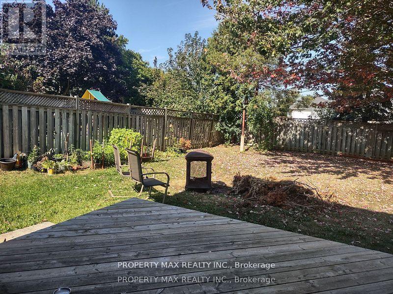 Upper 3 Level - 30 Glenabbey Drive, Clarington, Ontario  L1E 1B8 - Photo 16 - E13140522