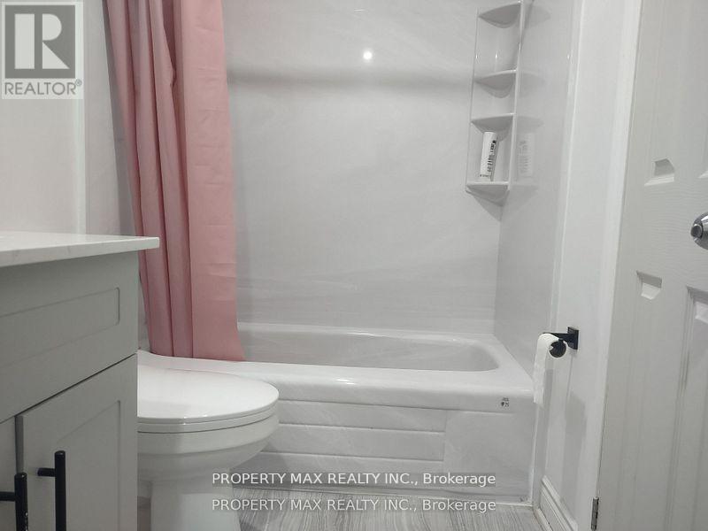 Upper 3 Level - 30 Glenabbey Drive, Clarington, Ontario  L1E 1B8 - Photo 6 - E13140522