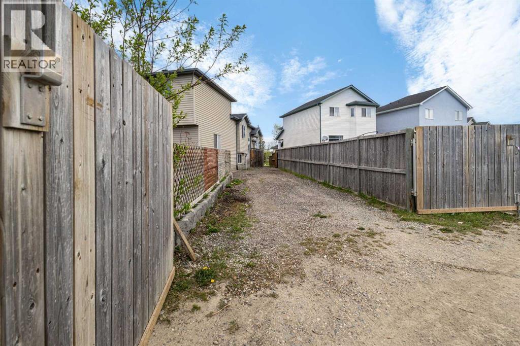 49 Martin Crossing Green NE, Calgary, Alberta  T3J 3P1 - Photo 35 - A2308745