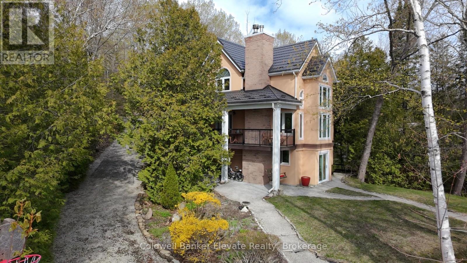 504553 Grey 1 Road, Georgian Bluffs, Ontario  N0H 2T0 - Photo 2 - X13118478
