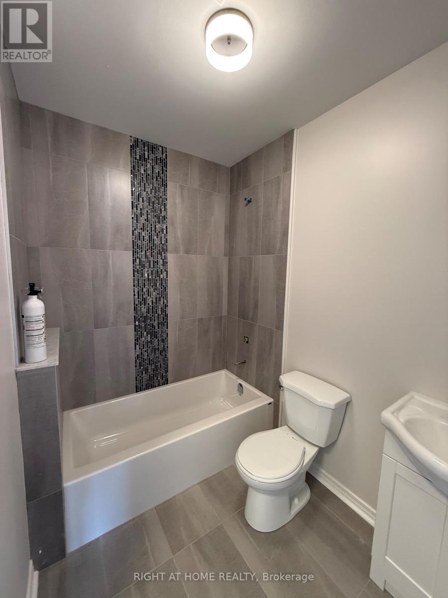 28 West Street N, Orillia, Ontario  L3V 5B8 - Photo 30 - S13140550