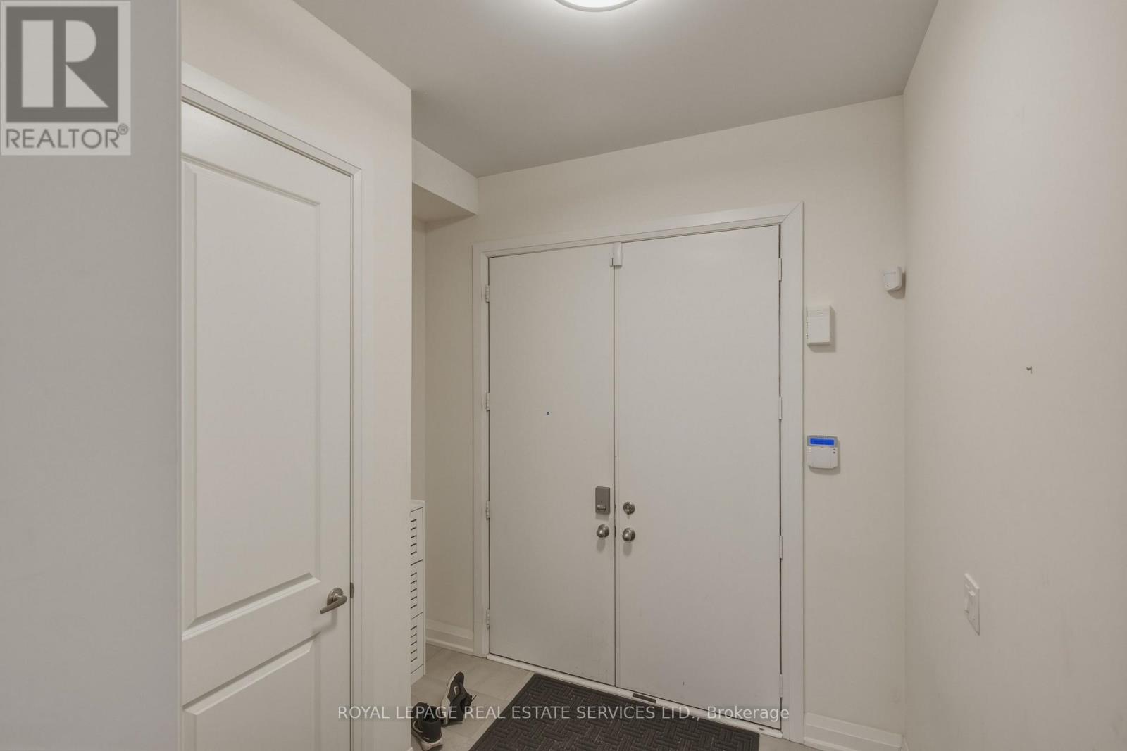 197 Whittington Drive, Hamilton, Ontario  L9K 0H6 - Photo 4 - X13140540
