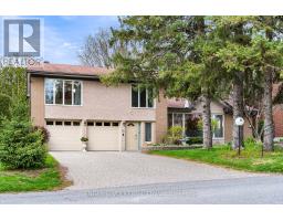 21 TIFFANY CRESCENT, Ottawa, Ontario