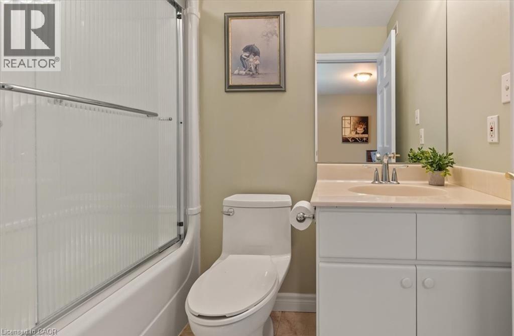 2 Hickory Hollow, St. George, Ontario  N0E 1N0 - Photo 25 - 40828623