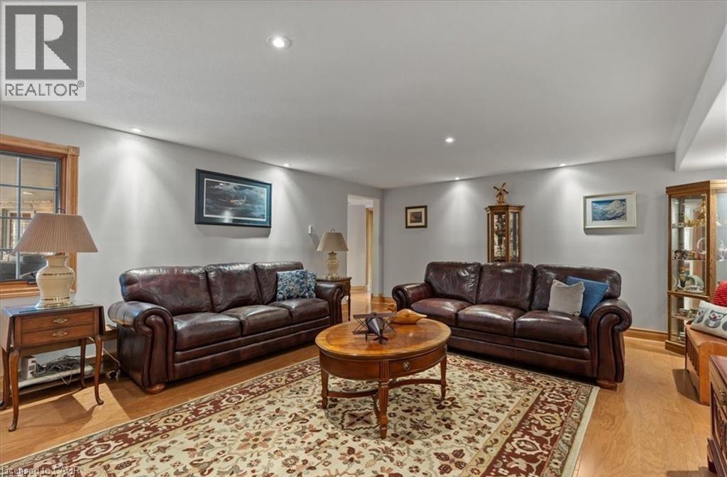 2 Hickory Hollow, St. George, Ontario  N0E 1N0 - Photo 31 - 40828623