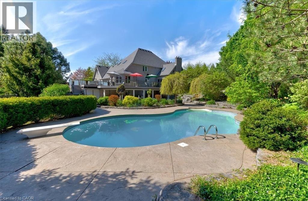 2 Hickory Hollow, St. George, Ontario  N0E 1N0 - Photo 39 - 40828623