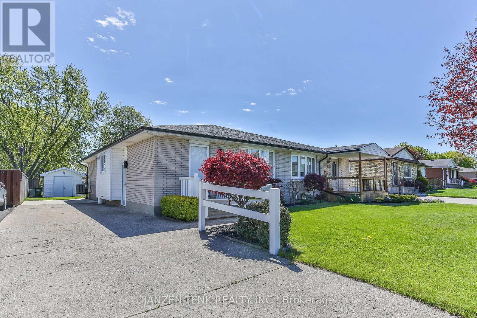 197 Highview Drive, St. Thomas, Ontario  N5R 5H6 - Photo 2 - X13140566