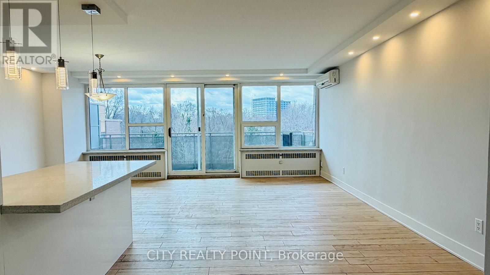 811 - 10 Shallmar Boulevard, Toronto, Ontario  M5N 1J4 - Photo 12 - C13140576
