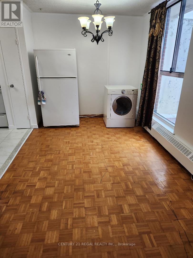 1205 - 4645 Jane Street, Toronto, Ontario  M3N 2K9 - Photo 9 - W13140568