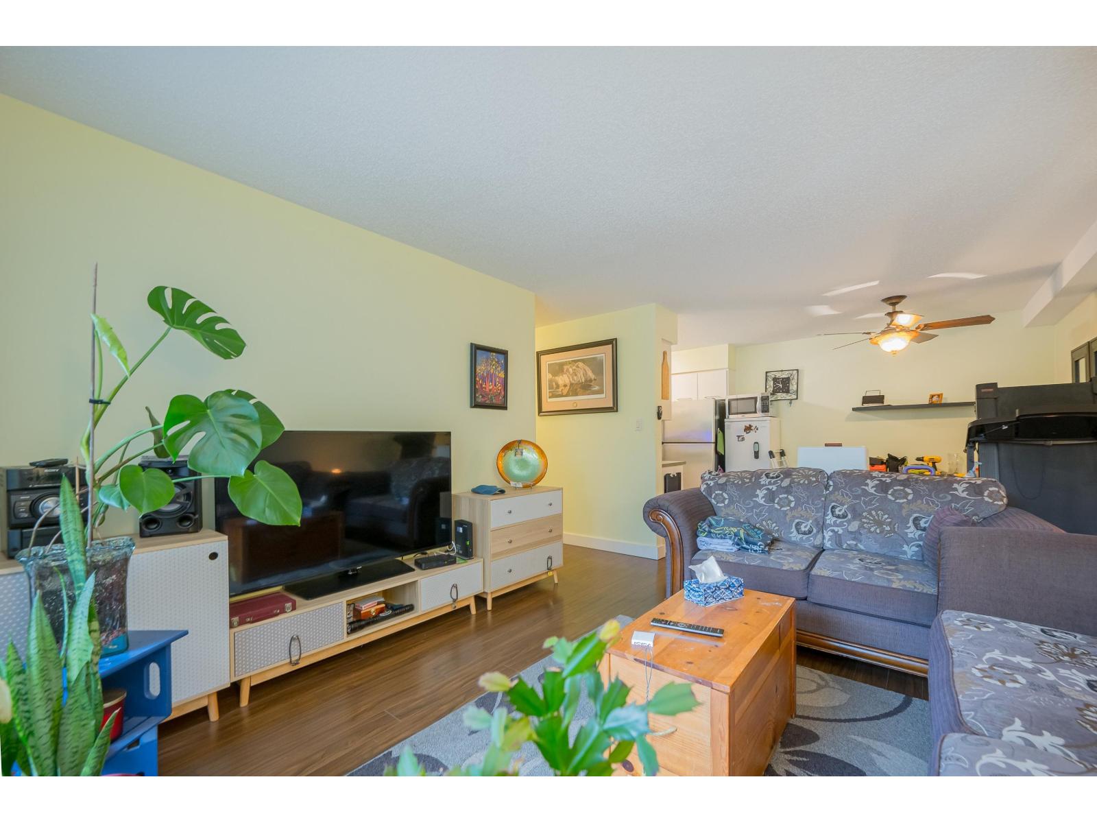 114 1442 Blackwood Street, White Rock, British Columbia  V4B 3V5 - Photo 5 - R3124226