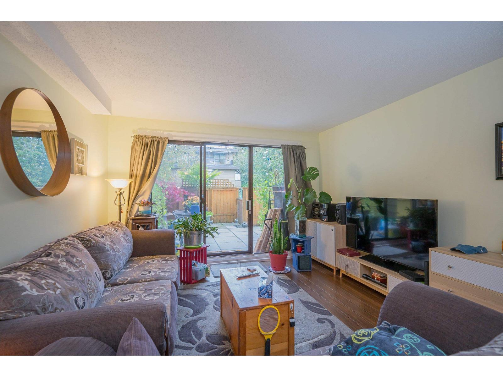 114 1442 Blackwood Street, White Rock, British Columbia  V4B 3V5 - Photo 4 - R3124226