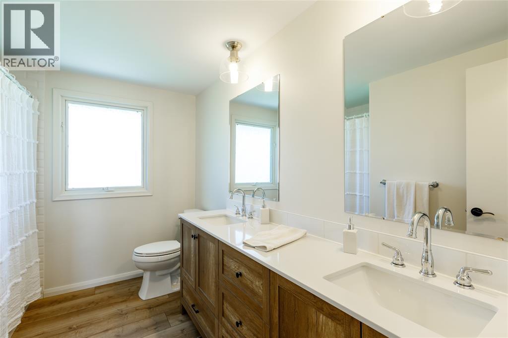 1614 Blackwell Road, Sarnia, Ontario  N7X 1A4 - Photo 32 - 26011321