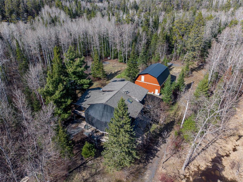7 Mcdougall's Bay, West Hawk Lake, Manitoba R0E 2H0 - Photo 0 - 202610858