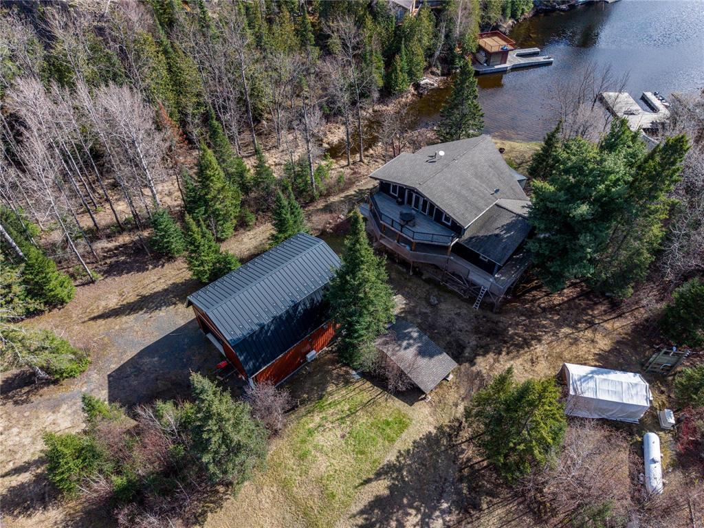 7 Mcdougall's Bay, West Hawk Lake, Manitoba R0E 2H0 - Photo 2 - 202610858