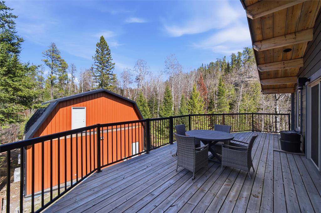 7 Mcdougall's Bay, West Hawk Lake, Manitoba R0E 2H0 - Photo 25 - 202610858