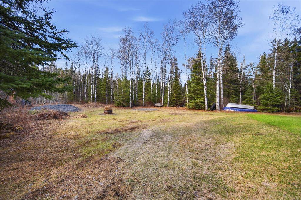 7 Mcdougall's Bay, West Hawk Lake, Manitoba R0E 2H0 - Photo 4 - 202610858