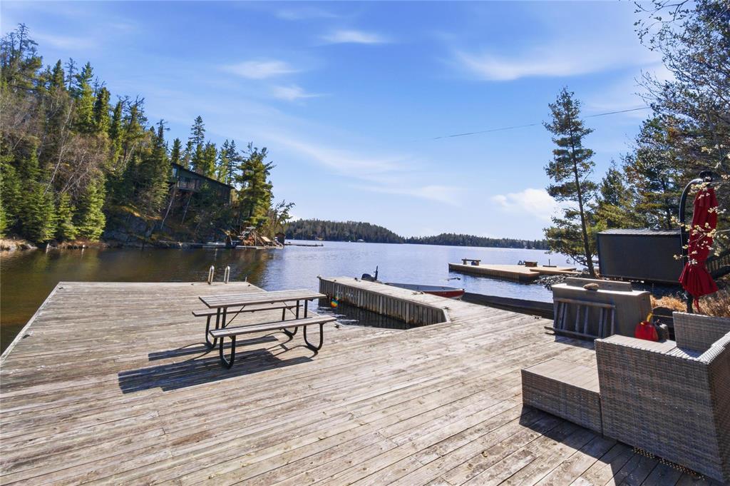 7 Mcdougall's Bay, West Hawk Lake, Manitoba R0E 2H0 - Photo 6 - 202610858
