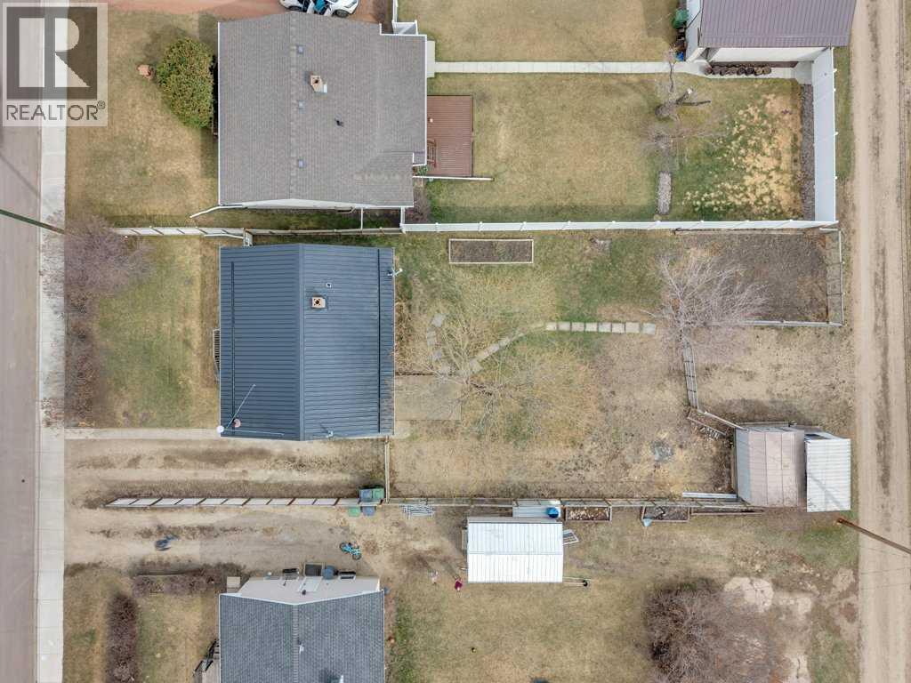 5023 56 Avenue, Rimbey, Alberta  T0C 2J0 - Photo 4 - A2307245