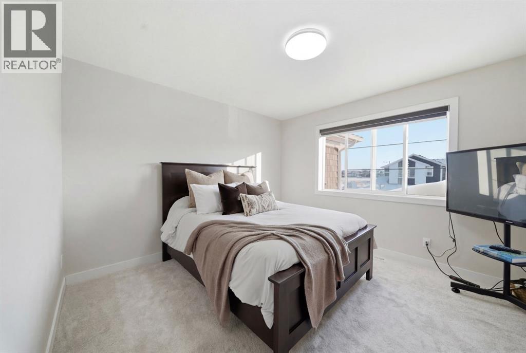 304 Creekrun Crescent SW, Airdrie, Alberta  T4B 5J8 - Photo 17 - A2288118