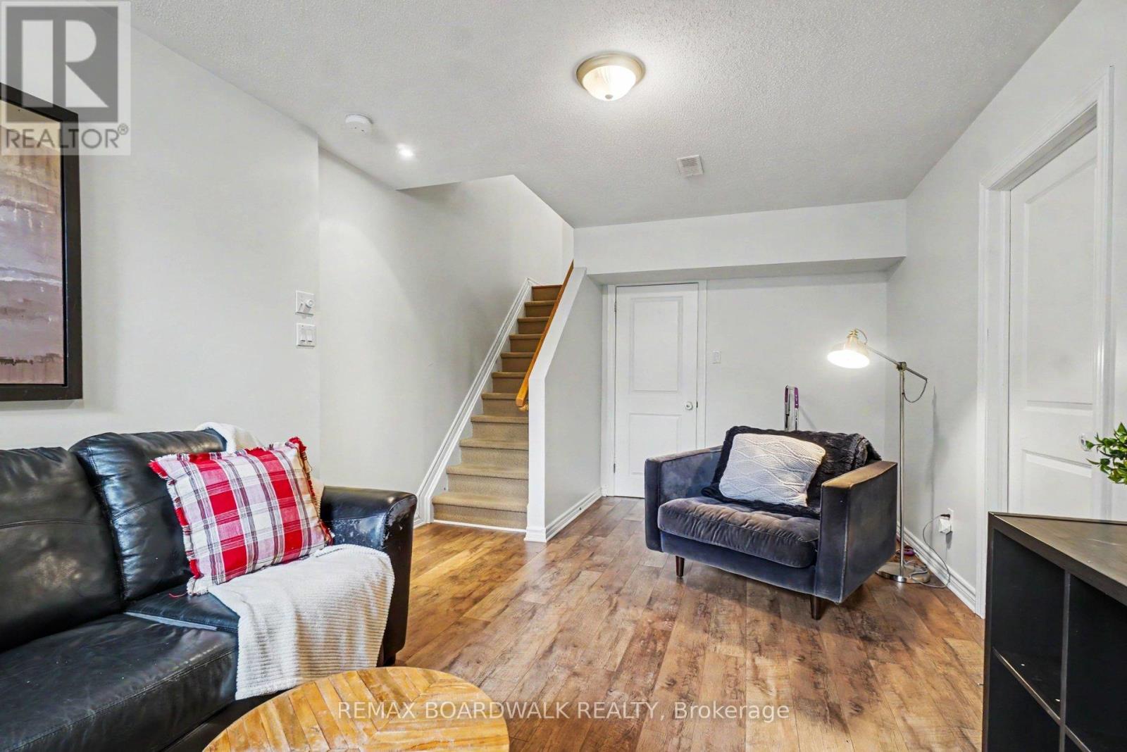 146 Marrissa Avenue, Ottawa, Ontario  K1J 0A6 - Photo 27 - X13140642