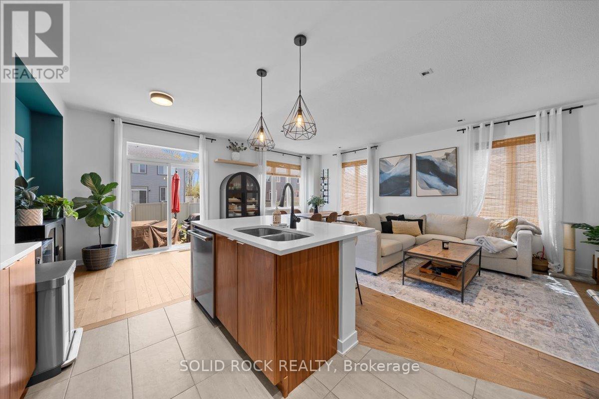 255 Trailsedge Way, Ottawa, Ontario  K1W 0E8 - Photo 7 - X13140644