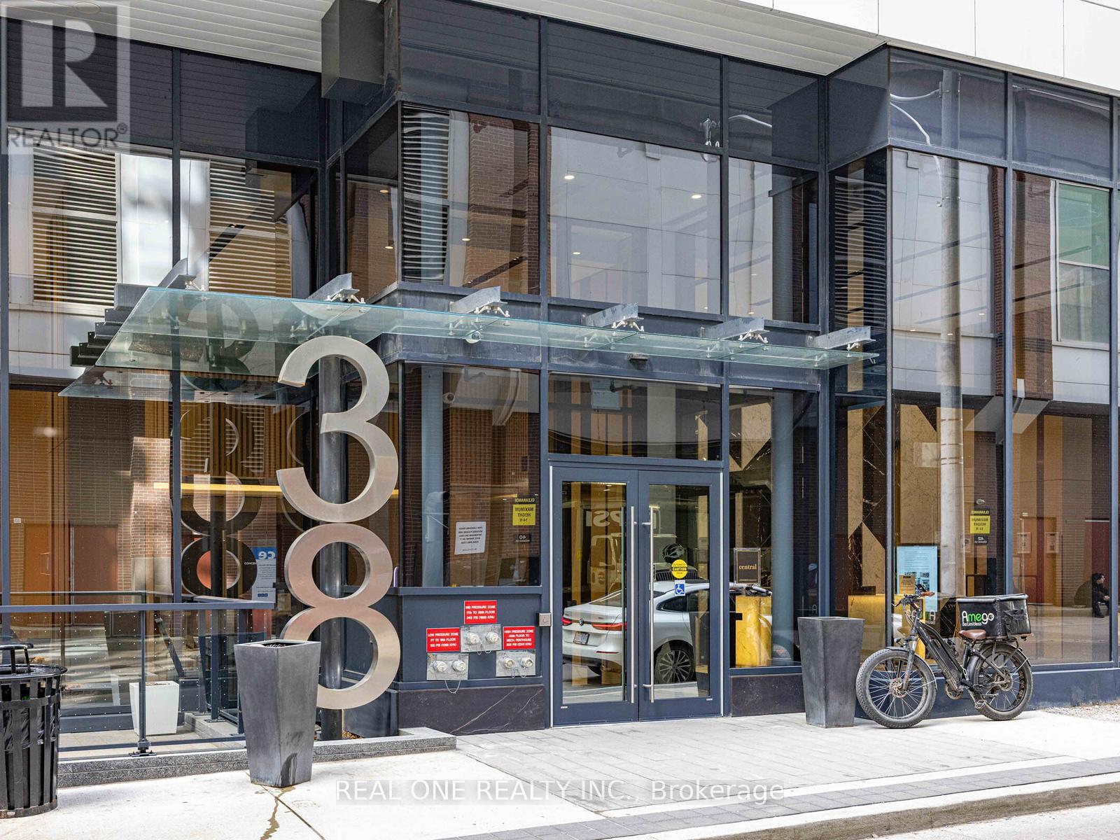 3501 - 38 Widmer Street, Toronto, Ontario  M5V 0P7 - Photo 2 - C13140614