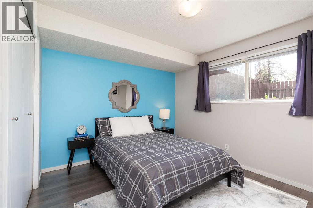 A&b, 625 Columbia Boulevard W, Lethbridge, Alberta  T1K 5K3 - Photo 8 - A2310967