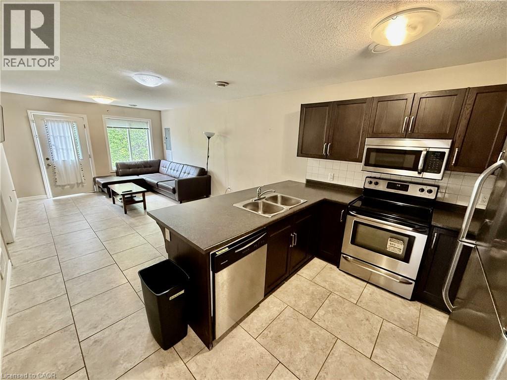 38 Beaufort Street, London, Ontario  N6G 1A8 - Photo 5 - 40827038