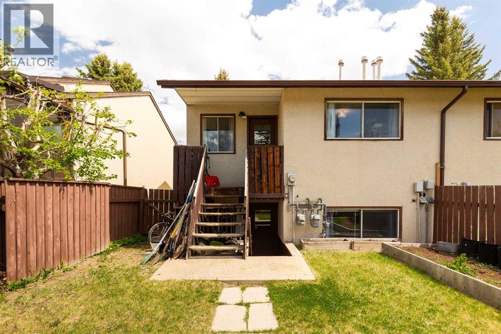 A&b, 625 Columbia Boulevard W, Lethbridge, Alberta  T1K 5K3 - Photo 27 - A2310967